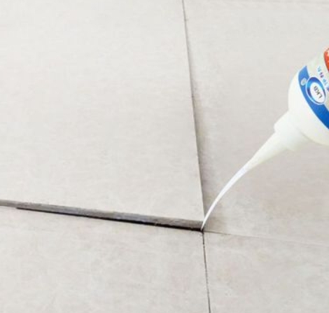 罗城瓷砖空鼓维修公司分享卫生间瓷砖脱落的原因可能有以下几点